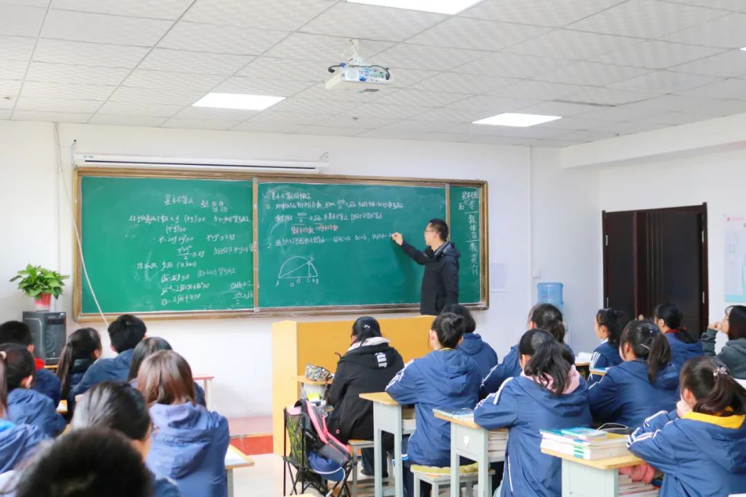 2020年陕西省高职(专科)分类考试招生面向普通高中毕业生录取工作通知(7) 2020年陕西省高职(专科)分类考试招生面向普通高中毕业生录取工作通知(7)