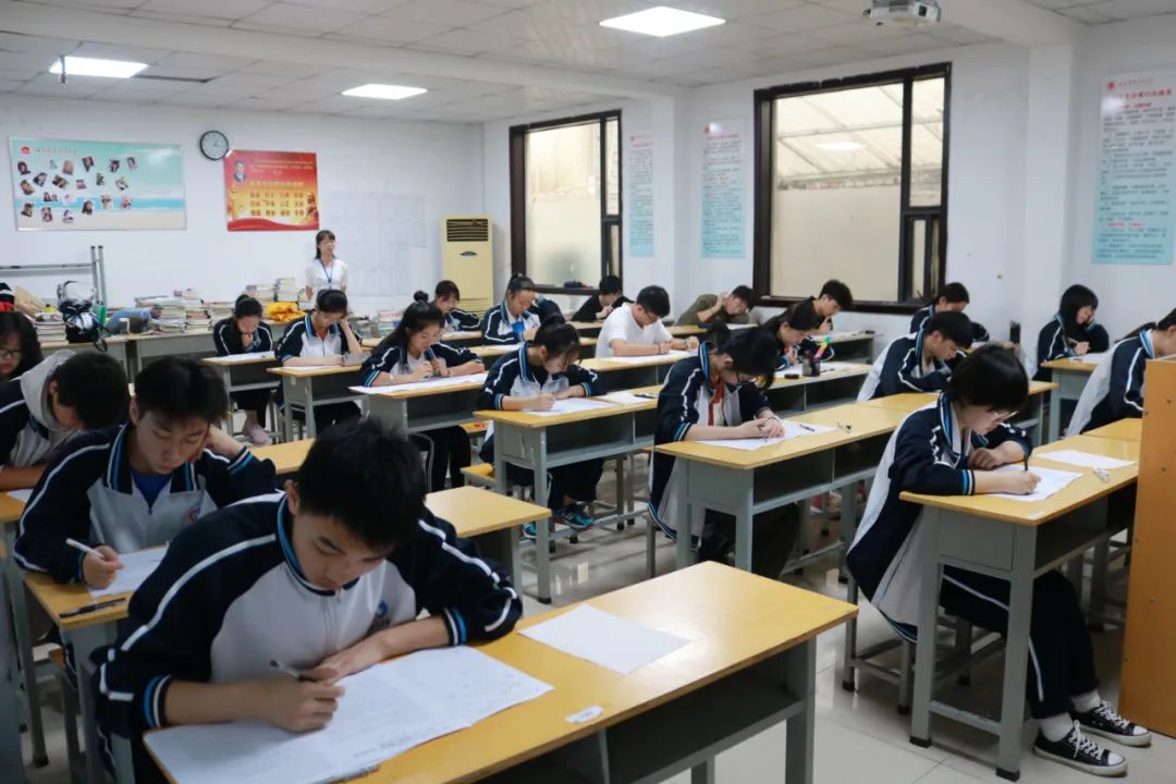 2020年陕西省高职(专科)分类考试招生面向普通高中毕业生录取工作通知(4) 2020年陕西省高职(专科)分类考试招生面向普通高中毕业生录取工作通知(4)
