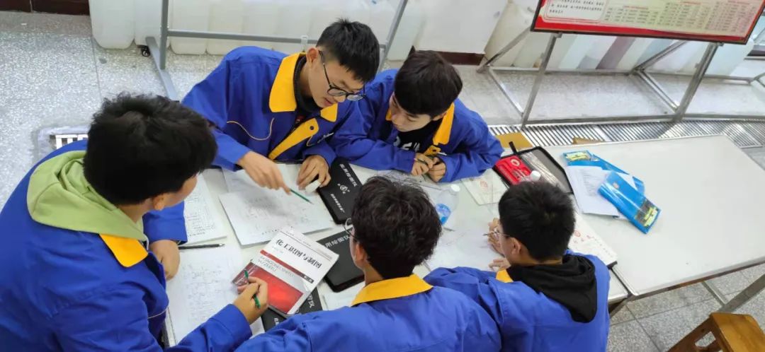 2022年河南化工技师学院化工工艺专业春季招生(26) 2022年河南化工技师学院化工工艺专业春季招生(26)